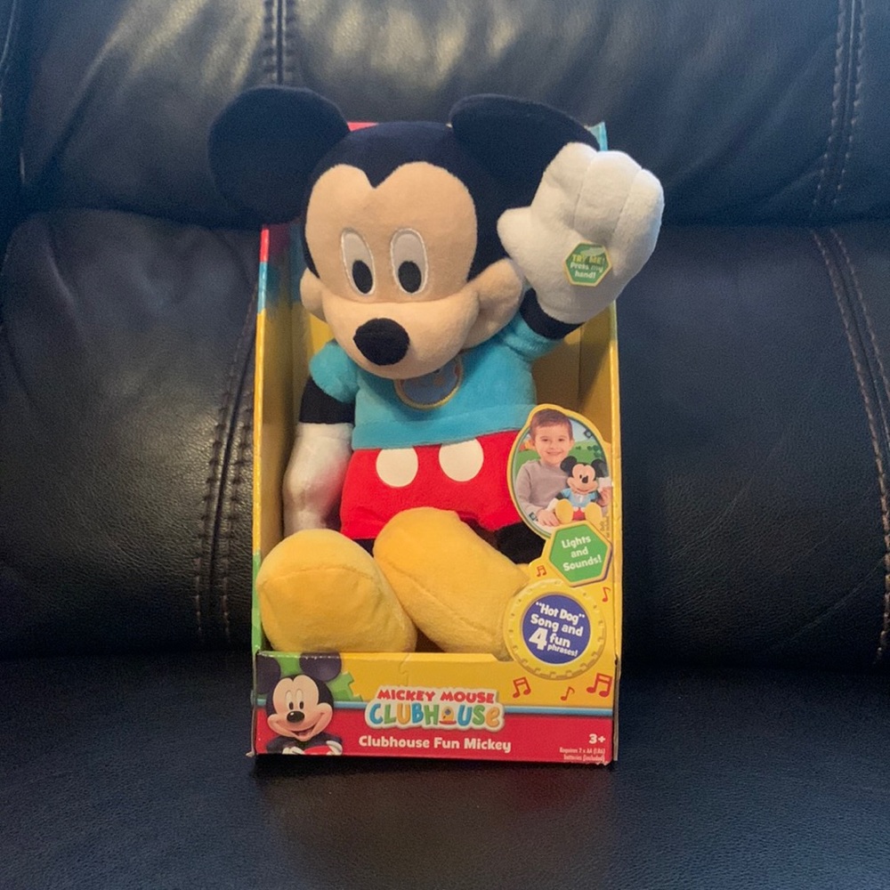 Mickey Mouse Clubhouse fun Mickey plush